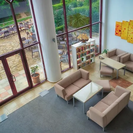Park Odessos Hotel 3*
