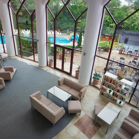 ホテル Park Odessos 3*